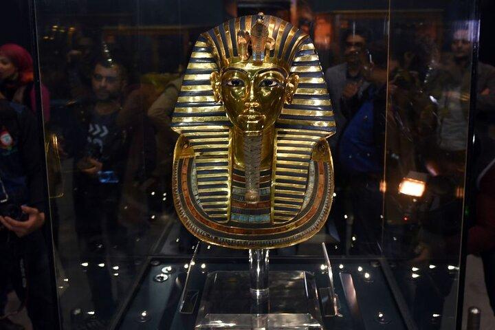 Private Tour to Giza Pyramids and The Egyptian Museum