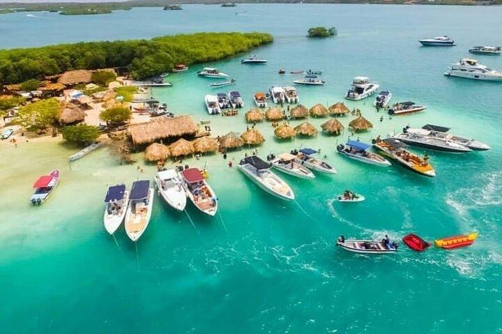 Cholon island party boat from cartagena
