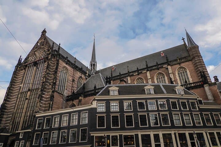 Skip-the-line Royal Palace of Amsterdam Private Guided Tour