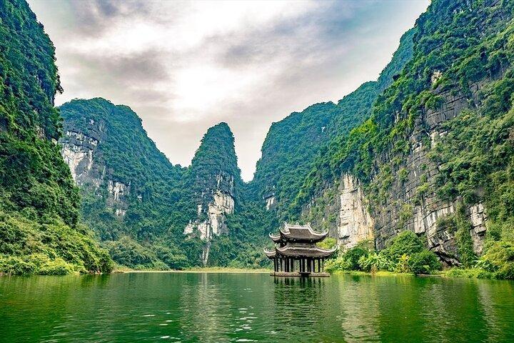Bai Dinh Trang An Mua Cave Day Tour from Ha Noi