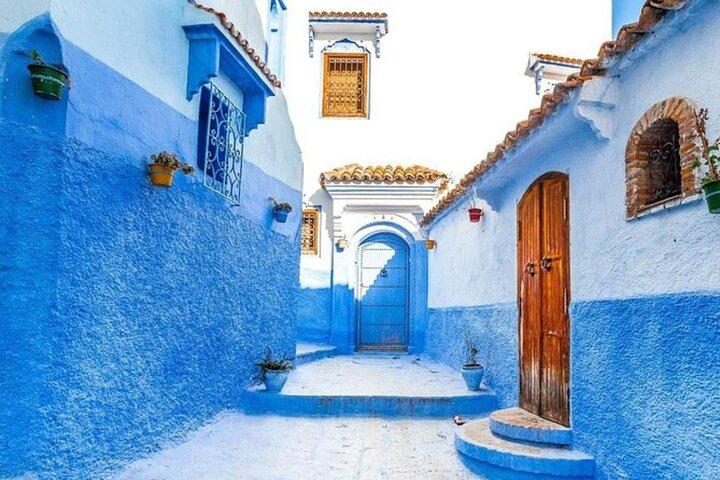 Private Day Trip from Tangier to Chefchaouen & Tétouan by Minivan
