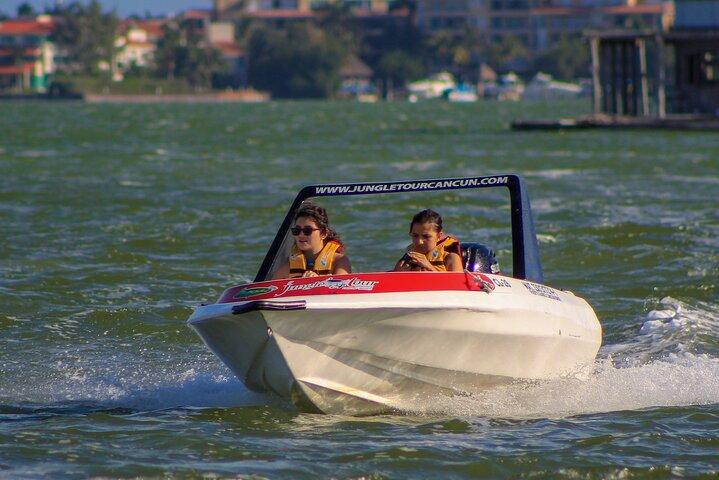 Jungle Tour In Cancun, drive a speedboat through the lagoon with your companion