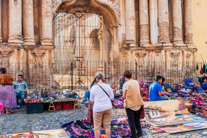 Shared Transportation from Guatemala City to Antigua