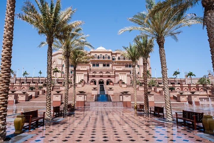 Abu Dhabi full Day sightseeing from Dubai Private Tour