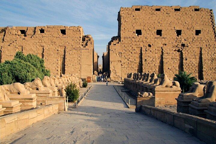 2 Days Sightseeing Tour of Luxor Highlights