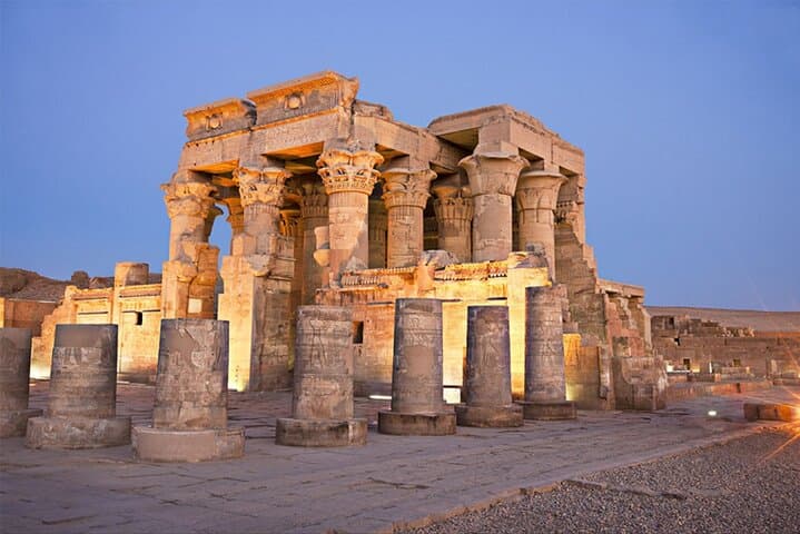 Horus, Kom Ombo and Khnum Temples from Luxor with Transfers
