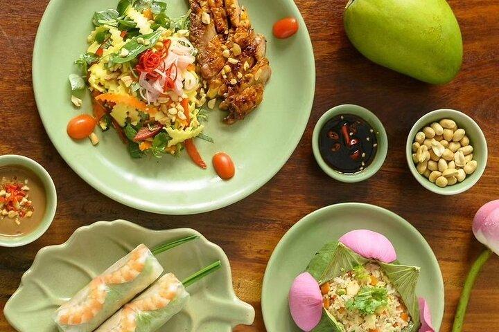 Hands on Cooking Class with Ben Thanh market visit