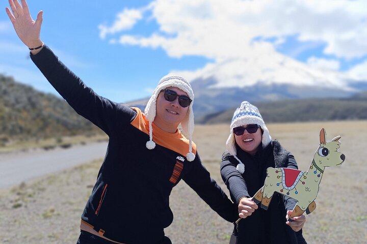 Full-Day Tour in Cotopaxi and Quilotoa from Quito