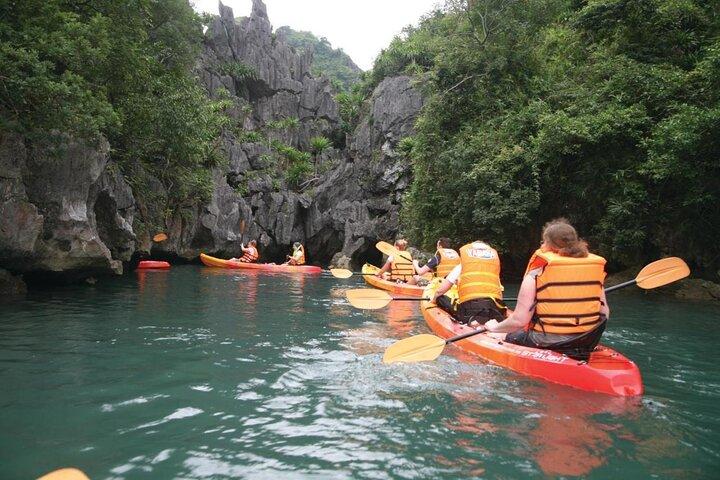 2 Days 1 Night Overnight on Cruise in Halong Bay