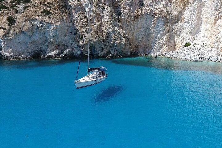 Full Day Boat Tour Around Milos and Poliegos