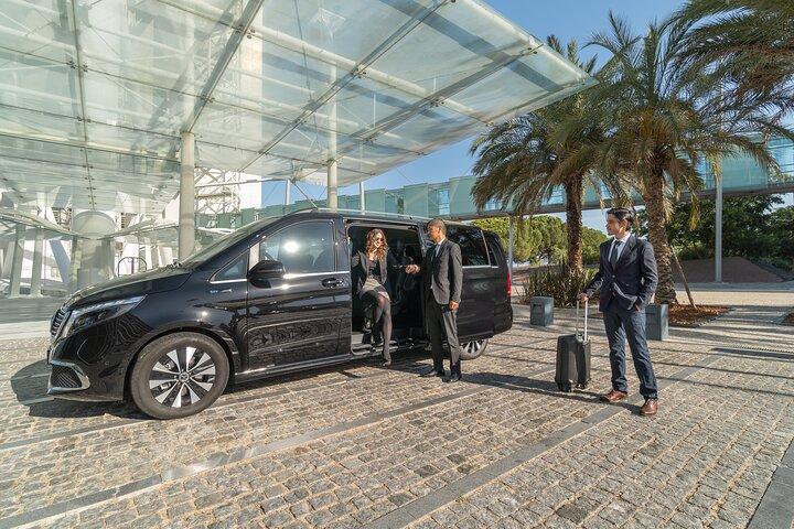 Lisbon Airport (LIS) Private Transfer – Arrival or Departure