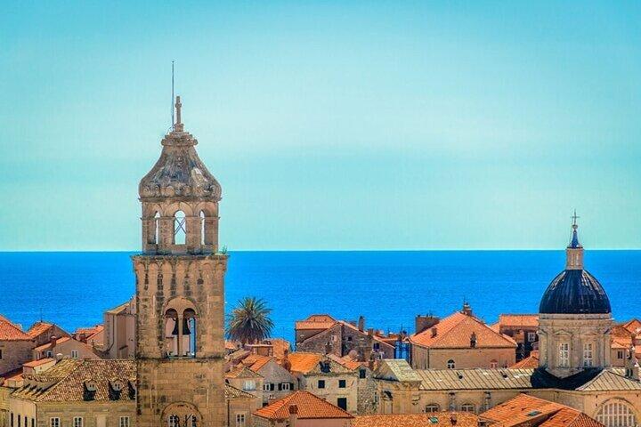 Cadiz Must-see Attractions Walking Tour With A guide