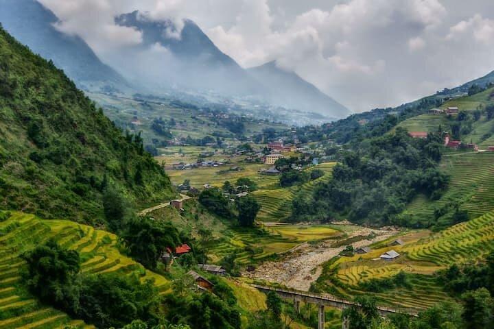 Exploring Sapa Eco Adventure with local host