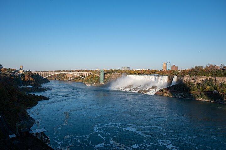 Private ONE-Way Transfer Buffalo Airport (BUF) to Niagara Falls