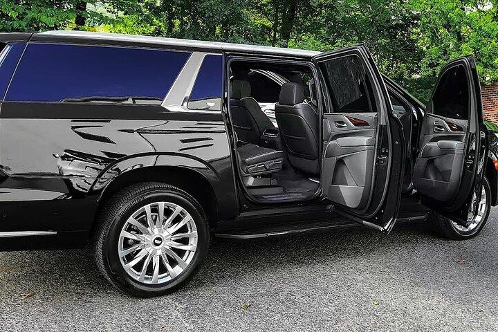 Private Transfer from JF Kennedy Airport JFK to Manhattan by SUV