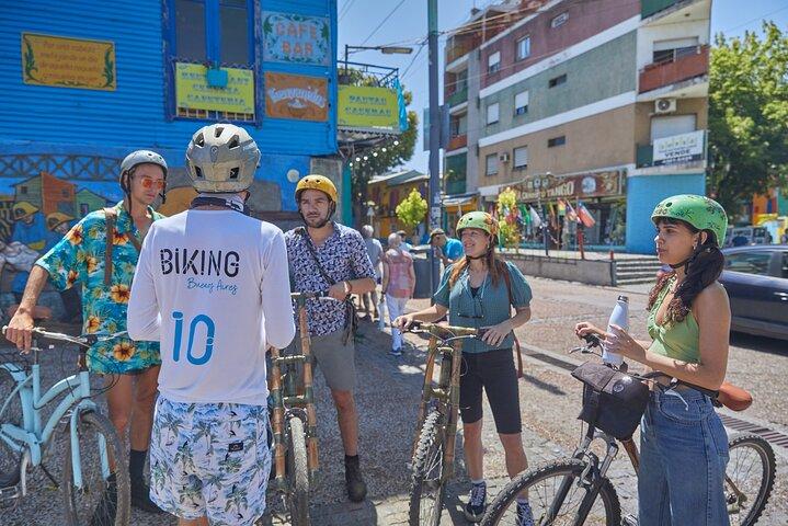 BA - FD Bike Tour with Lunch: South, North & City Highlights