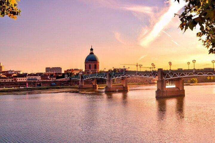 Toulouse Must-see Attractions Walking Tour With A Guide
