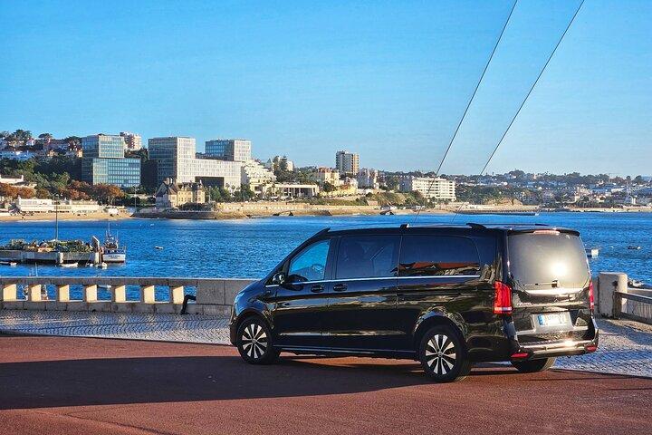 Lisbon Airport Private Transfer to Cascais, Sintra or Estoril