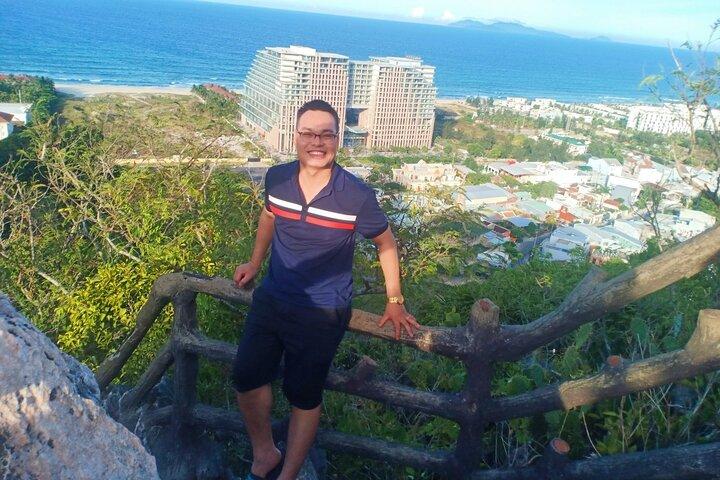 Marble Mountains Am Phu Cave and Monkey Mountain Sunset Tour