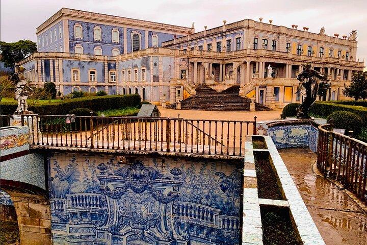 Sintra Private Tour 2 Palaces Roca Cascais Tailored up to 7