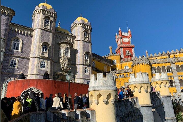 Sintra Private Tour 2 Palaces Roca Cascais Tailored up to 7