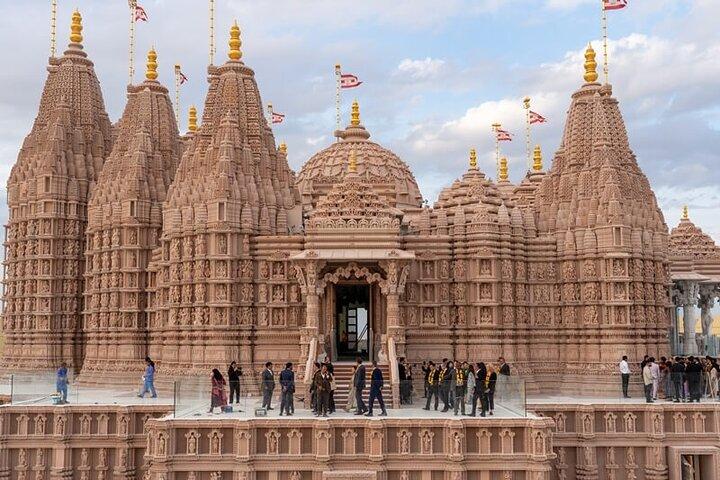 Premium Abu Dhabi City Tour With Hindu Temple Visit - Private