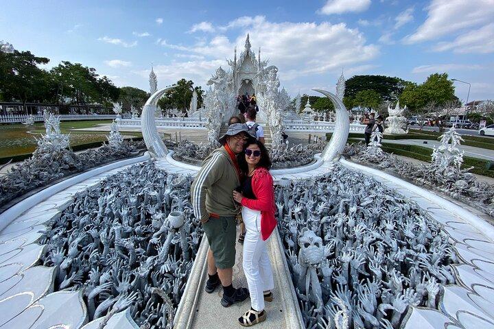 Chiang Rai Temples Tour & Golden Triangle Including Boat to Laos