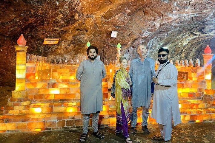 Katas Raj Temple and Khewra Salt Mines in Kalar Kahar Day Tour