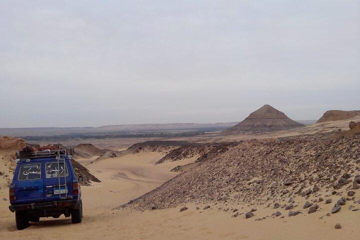 2 Day Private Camping Trip to Bahareya Oasis and White Desert