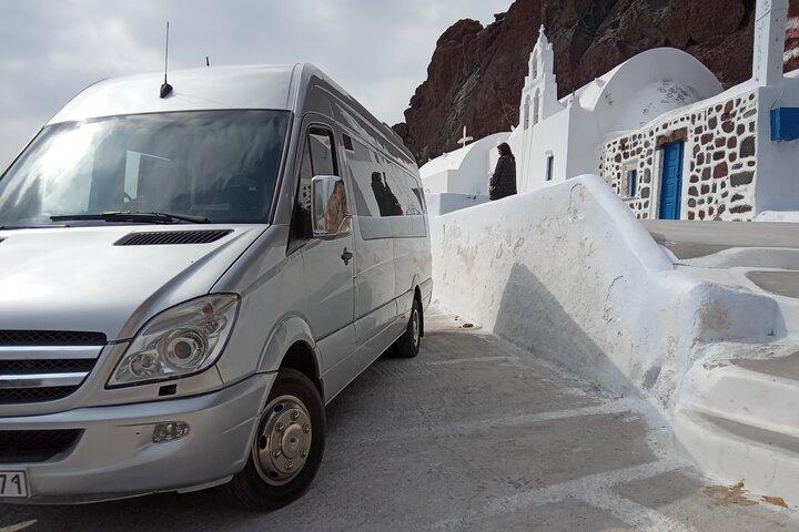 Santorini Shore Excursion: Private Sightseeing Tour