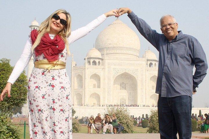 Jaipur Agra Day Tour Explore Taj Mahal,Agra Fort & Fatehpur Sikri