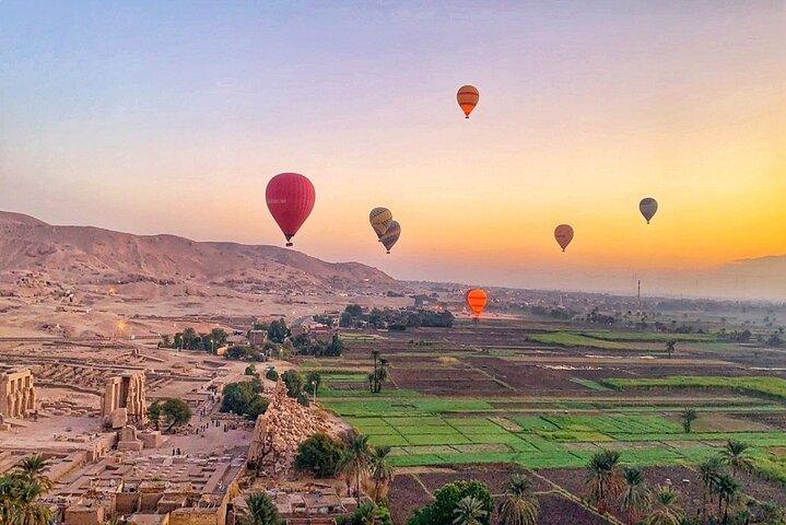 Hot Air Balloon Ride In Luxor