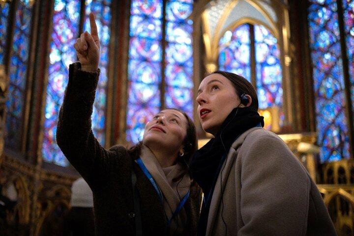 Sainte-Chapelle and Conciergerie Guided Tour with Ticket in Paris