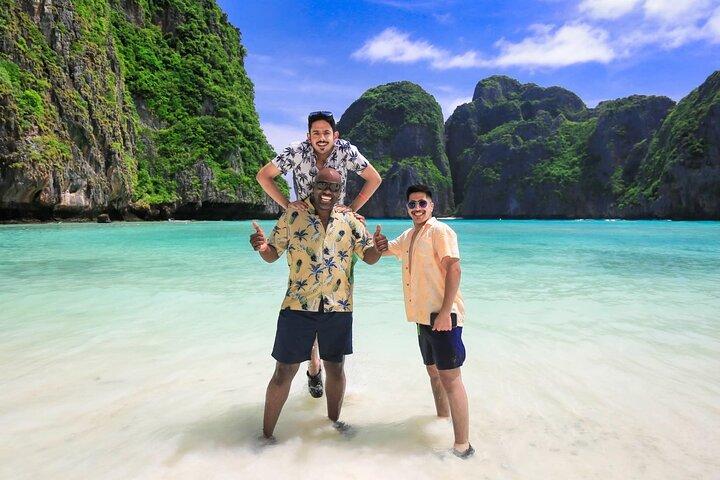 Phi Phi Islands Premium Speedboat Adventure Day Tour from Phuket