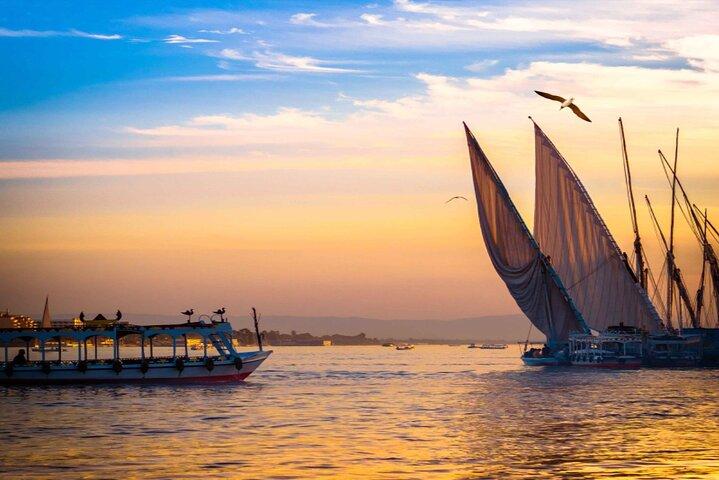 Luxury Felucca on the Nile with Lunch in Cairo