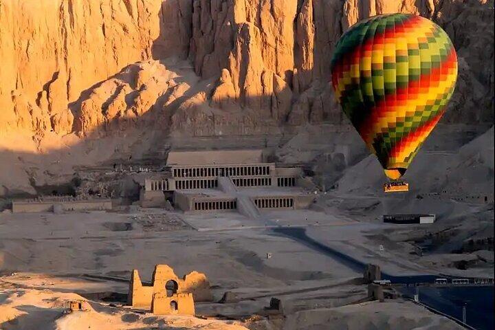 VIP Combo Hot Air Balloon and Self Guided Luxor Temples