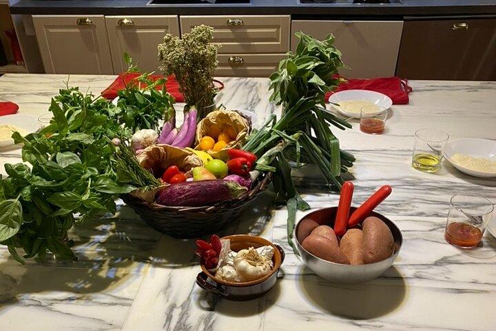 Ancient Flavors in Florence Historical Cooking Class with wine