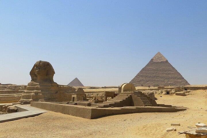 CAIRO ATTRACTIONS ( Just a private car + Tour Guide 8 Hours ) without tickets