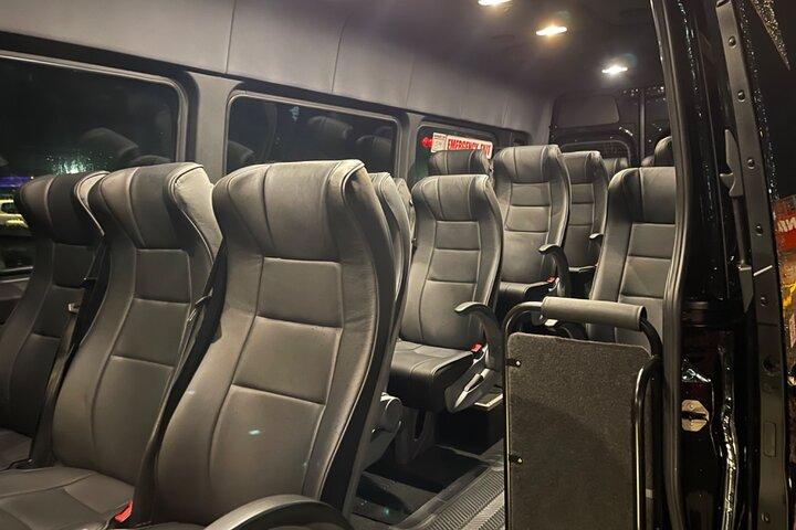 Auckland Airport Luxury Shuttle - Private Transfers