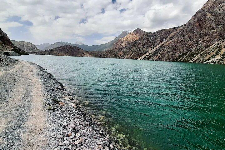 All-inclusive Daytrip to Seven Lakes and Panjakent from Samarkand