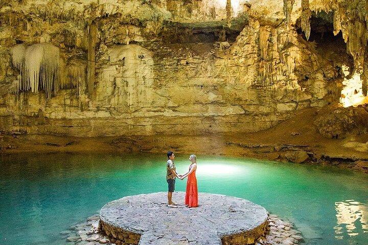 Chichén Itzá, Cenote Suytún & Cenote Ik-kil Expedition