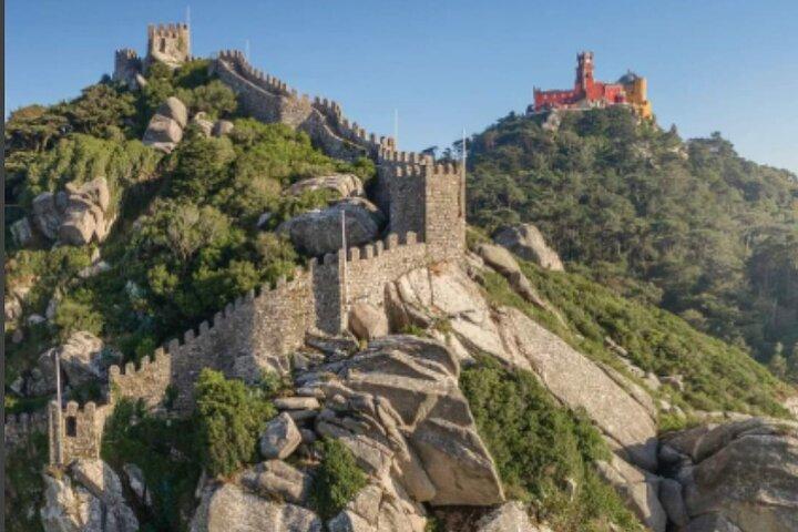 Sintra Private Tour 2 Palaces Roca Cascais Tailored up to 7