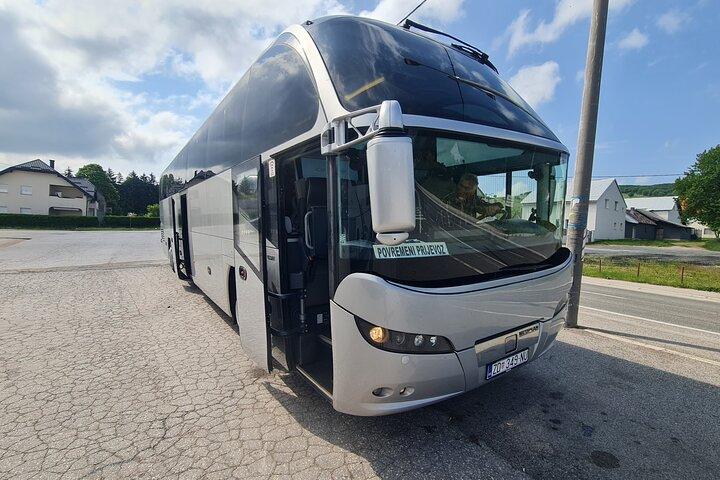 Plitvice Lakes Day Tour with Panoramic Boat Ride Ticket Reserved