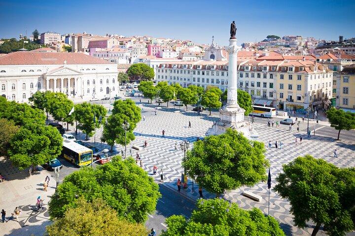 Best of Lisbon Small-Group Guided Walking Tour