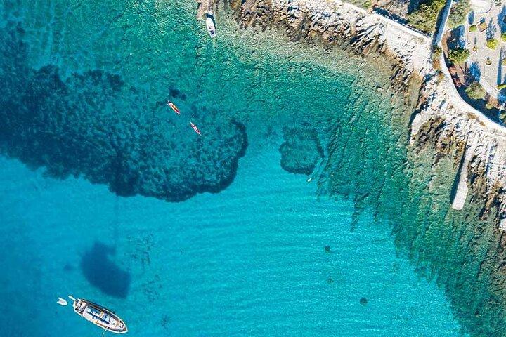 Half day speedboat tour to Solta island & Blue Lagoon from Trogir
