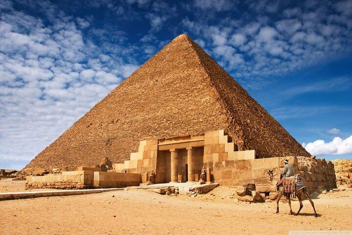 Cairo Day Tour to Giza Pyramids, Memphis, Sakkara, and Dahshur