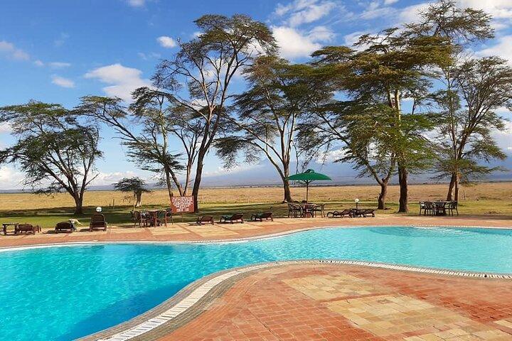 6 Days Kenya Medium Range Joining Safari