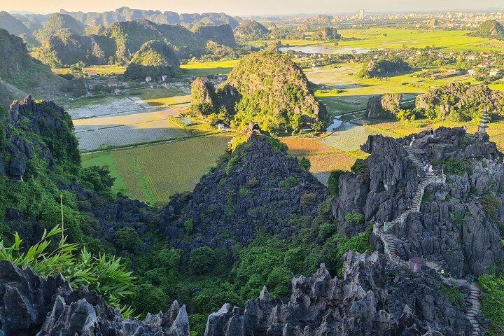 Ninh Binh Full-Day Tour from Hanoi with Boat and Bike