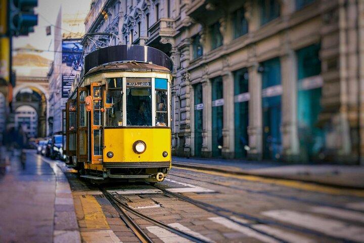 Milan Highlights by Vintage Tram Guided Tour