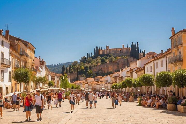 Private day trip from Lisboa to Tomar, English speaking driver